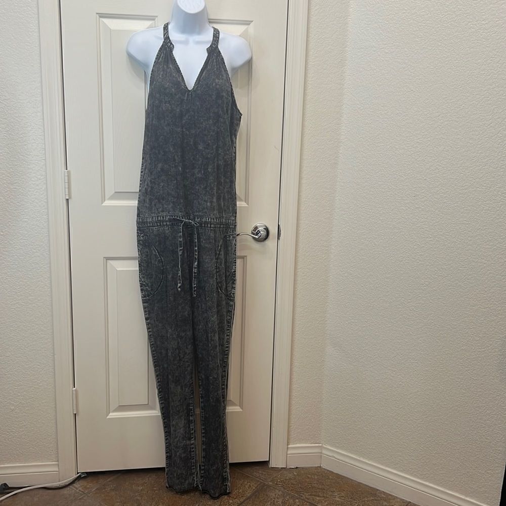 CP Jumpsuit Sz Medium Halter C Neck Tie Waist Pockets Snap Button Back 💯 Cotton